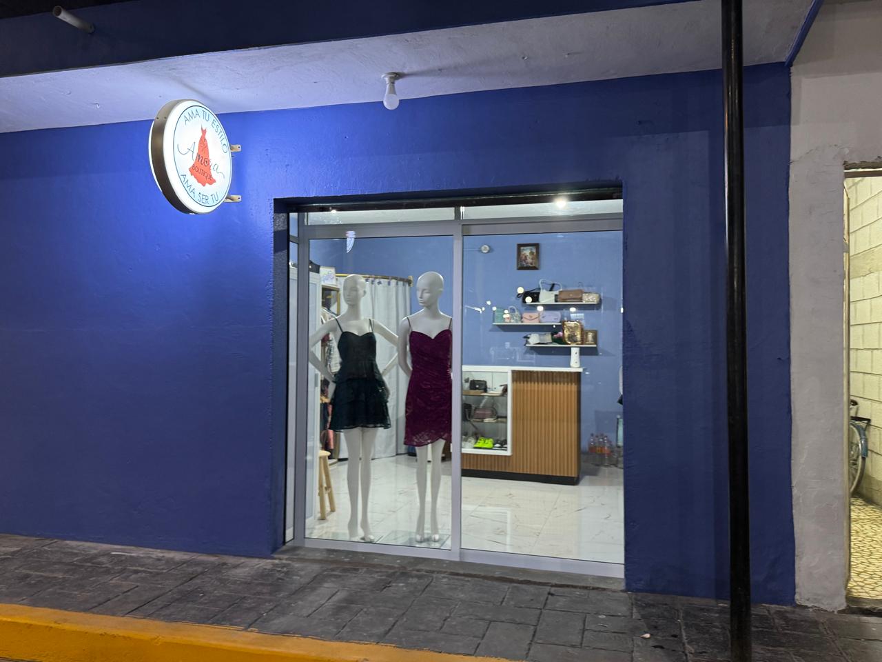 Amora Boutique
